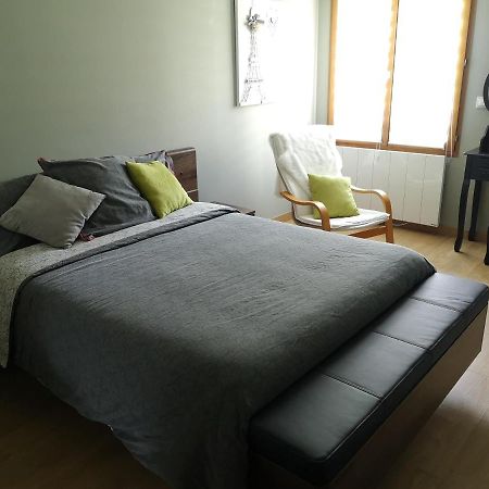 Appartement meublé tout confort Scionzier Esterno foto